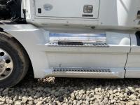 2013-2020 Western Star Trucks 5700 WHITE Left/Driver FRONT Skirt - Used