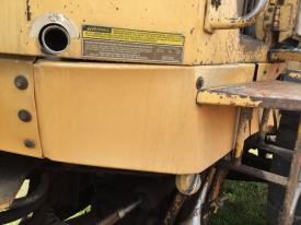 CAT 926E Left/Driver Body, Misc. Parts - Used