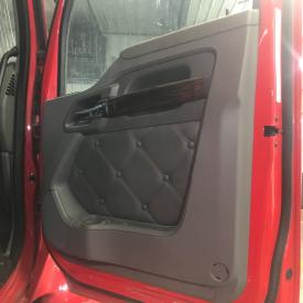 Kenworth T680 Right/Passenger Door, Interior Panel - Used
