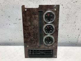 International 9200 Gauge Panel Dash Panel - Used | P/N 3592615C91