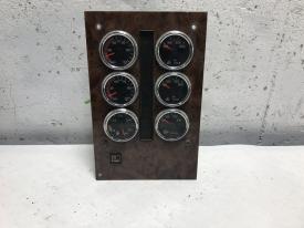 International 9200 Gauge Panel Dash Panel - Used | P/N 3592583C91