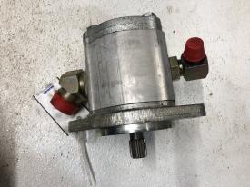 Gehl 6635 Sxt2 Hydraulic Pump - Used | P/N 135930