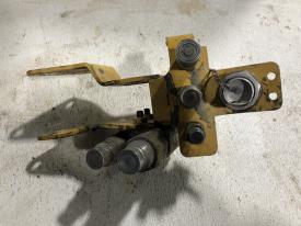 CAT 297C Equip Auxiliary Coupler - Used