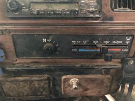 Freightliner FLD112 Heater A/C Temperature Controls - Used