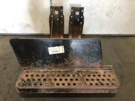 International S1900 Left/Driver Step (Frame, Fuel Tank, Faring) - Used