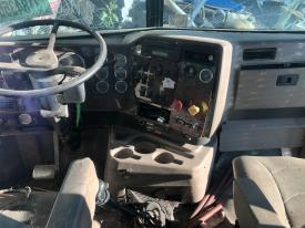 International 9900 Dash Assembly - For Parts