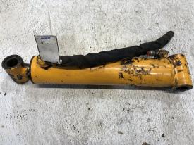 Mustang 2040 Right/Passenger Hydraulic Cylinder - Used