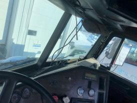 Freightliner FLD112 Dash Assembly - Used