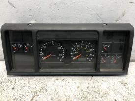 2000-2003 Volvo VNL Speedometer Instrument Cluster - Used | P/N 20528755P01