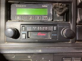Volvo VNL Cassette A/V Equipment (Radio)