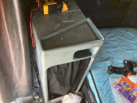 Freightliner Classic Xl Right/Passenger Sleeper Cabinet - Used