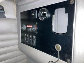 Kenworth T2000 Left/Driver Sleeper Control - Used
