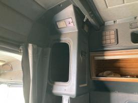 Peterbilt 385 Right/Passenger Sleeper Cabinet - Used