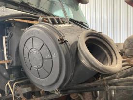 Freightliner COLUMBIA 120 Right/Passenger Air Cleaner - Used