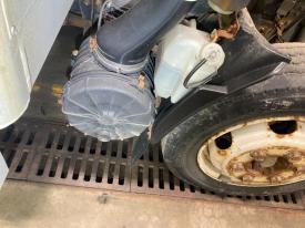 GMC W5500 Air Cleaner - Used
