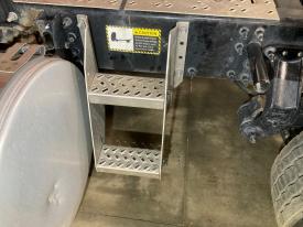 Mack Anthem (AN) Step (Frame, Fuel Tank, Faring) - Used