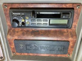 Kenworth T2000 Cassette A/V Equipment (Radio)