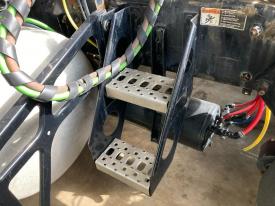 Western Star Trucks 5700 Left/Driver Step (Frame, Fuel Tank, Faring) - Used