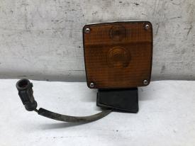 Ford F750 Left/Driver Parking Lamp - Used | P/N 9150