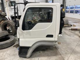 International CF600 Cab Assembly - For Parts