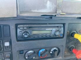 International 8100 CD Player A/V Equipment (Radio)