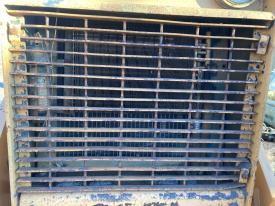 Case 680E Grille - Used | P/N L55682