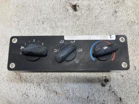 Freightliner B2 Heater A/C Temperature Controls - Used | P/N A2257054002