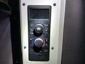 Volvo VNL Sleeper Control - Used