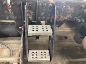 Freightliner FLD120 Step (Frame, Fuel Tank, Faring) - Used