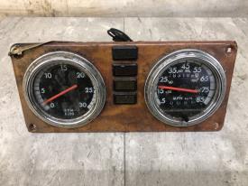 Freightliner Classic Xl Speedometer Instrument Cluster - Used