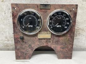 International 9400 Speedometer Instrument Cluster - Used | P/N 3503495C92