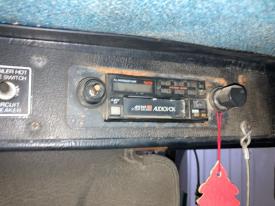 Kenworth T800 Cassette A/V Equipment (Radio)