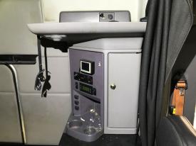 Peterbilt 579 Left/Driver Sleeper Cabinet - Used