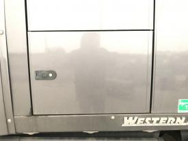 Western Star Trucks 5700 Right/Passenger Sleeper Door - Used
