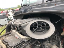 Freightliner CASCADIA Air Cleaner - Used