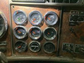 2002-2006 Kenworth T600 Gauge And Switch Panel Dash Panel - Used