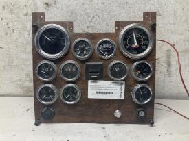 Peterbilt 379 Speedometer Instrument Cluster - Used | P/N Na