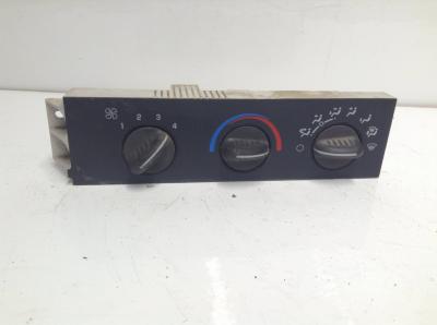 GMC C7500 Heater & AC Temperature Control - 15191308