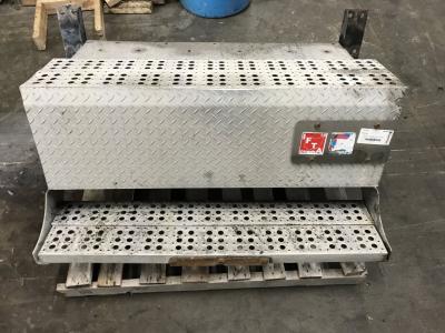 Freightliner Classic XL Battery Box