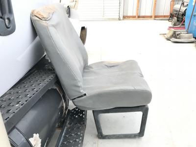 International 4300 Seat, non-Suspension - 4031484C91
