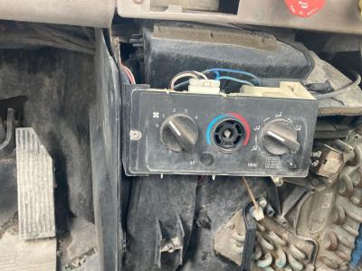Mack CX Heater & AC Temperature Control - 880011