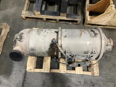 Detroit DD15 DPF Diesel Particulate Filter - A6804910594