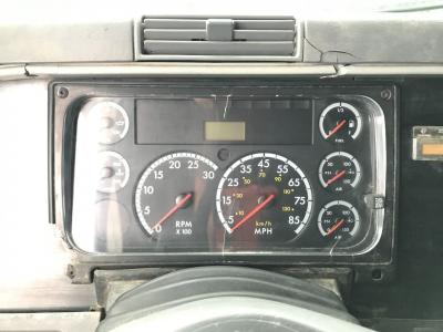 Freightliner Columbia 120 Instrument Cluster - A22-47575-008
