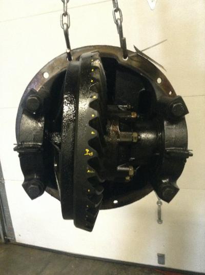 International RA474 Rear Differential Assembly