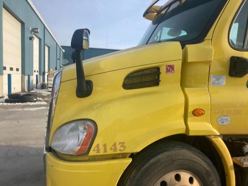 Hood, 2016 Freightliner CASCADIA : Yellow
