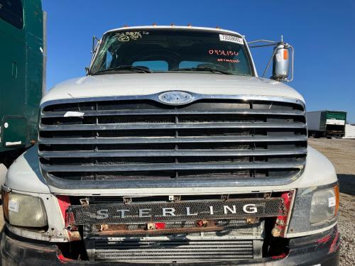 2004 Sterling A9522 Grille