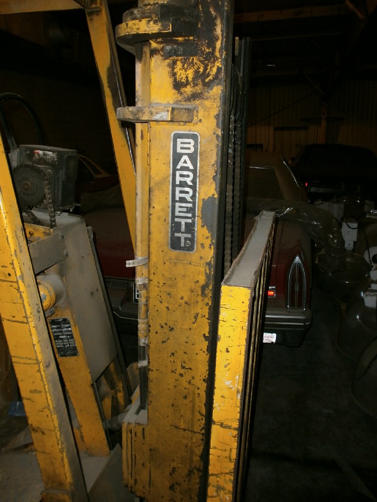 Barrett TTR-20-TT Forklift, Mast
