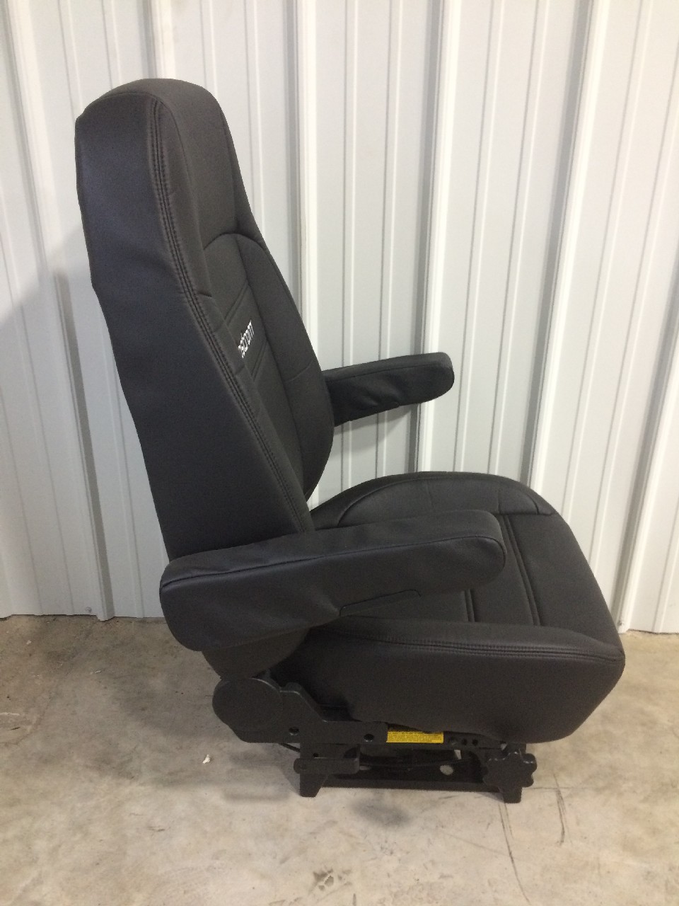 Bostrom Black Imitation Leather Air Ride Seat - New | P/N 5100001L77