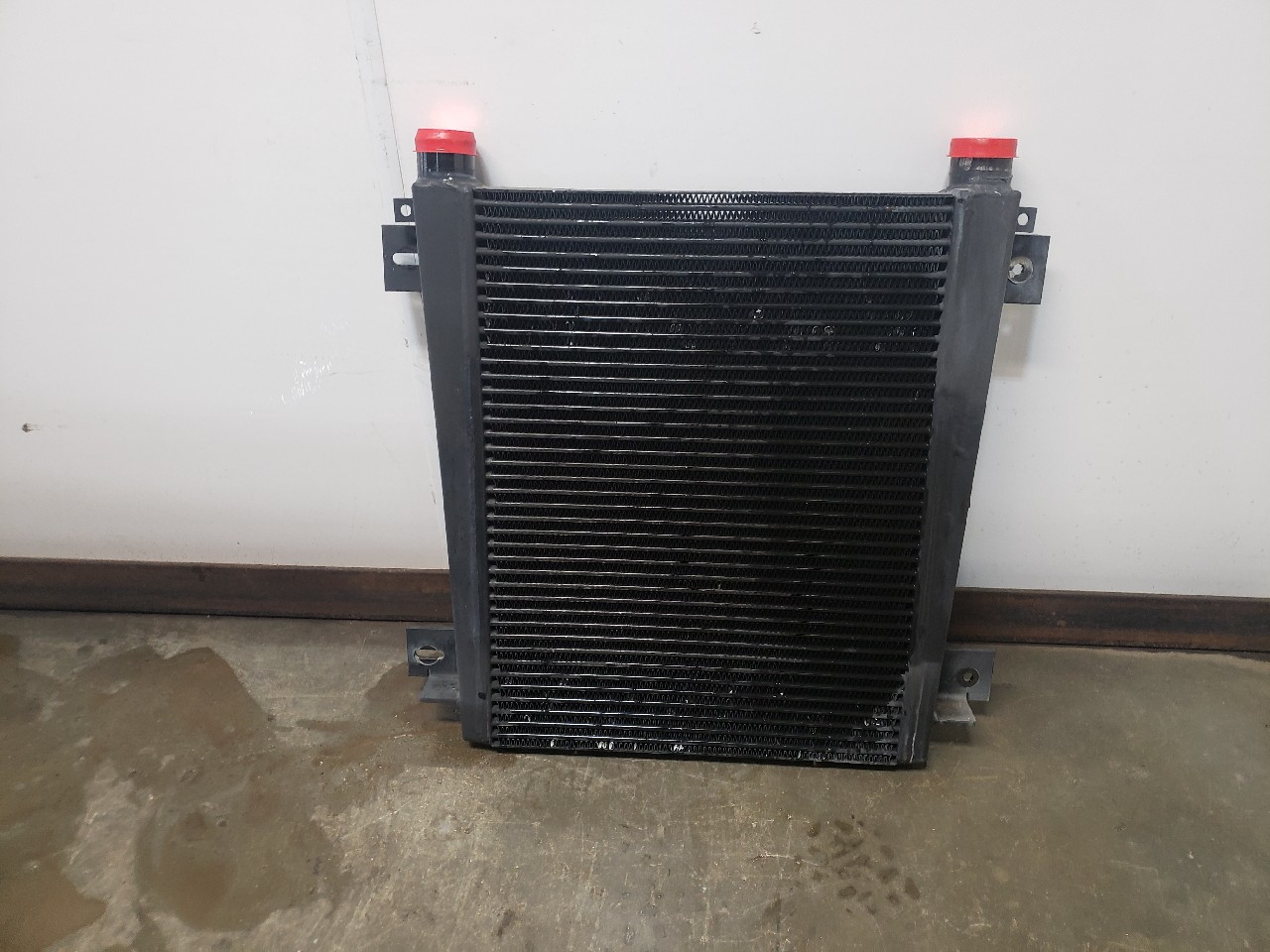 John Deere 270D Equip Charge Air Cooler - AT321380