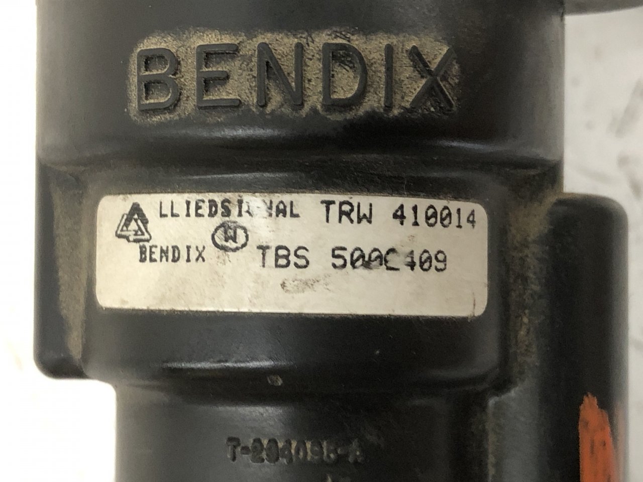 Bendix 5002409 Air Valve